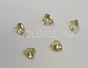 Сердце 3 * 3 (зеленый светлый) фианит